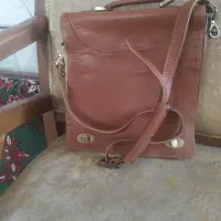 کیف تمام چرم|کیف، کفش، کمربند|اصفهان, درب کوشک|دیوار
