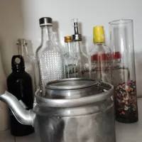 بطری شیشه ای|ظروف نگهدارنده، پلاستیکی، یک‌بارمصرف|رشت, پاستوریزه|دیوار