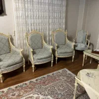 مبل نه نفره و میز نهار خوری|مبلمان خانگی و میز عسلی|رشت, چمارسرا|دیوار