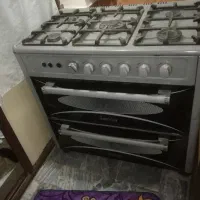 اجاق گاز و ماکروفر سالم