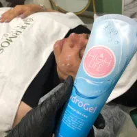 رفع چین و چروک،میکرونیدلینگ،جوانسازی صورت،فیشالVIP
