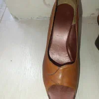 کفش چرم در حد نو