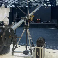 کرین سکسد ۶ متری|دوربین عکاسی و فیلم‌برداری|تهران, آبشار تهران (دریاچه)|دیوار