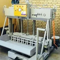 بلوک زن نیم اتومات|ماشین‌آلات صنعتی|اصفهان, شفق|دیوار