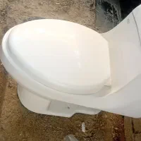 توالت فرنگی گلسار شوتینگ دار درحدنوسالم