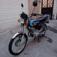 موتور ساوین مدل 1402 مدارک کامل بیمه دو ماه دارد