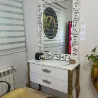 فروش میز ناخن تاشو و مبل|آرایشگاه و سالنهای زیبایی|شیراز, معالیآباد|دیوار