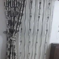 دو عدد پرده و کتیبه کاملا سالم وتمیز