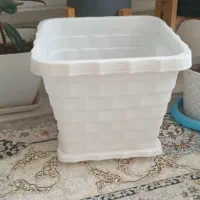 گلدان جنس خوب همراه زیر گلدانی
