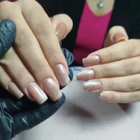 خدمات کاشت /ترمیم ناخن 250