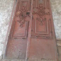 درب دولخت و پنجره