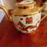 قوری قدیمی نوی نو