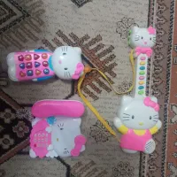 اسباب بازی گیتار و تلفن هلو کیتی