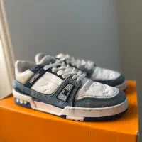 کفش نو لویی ویتون