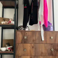 چهار کشو و اویز