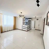 فوری فروش منزل ویلایی سه طبقه