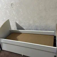تخت کودک میز کامپیوتر|تخت و سرویس خواب|پارس‌آباد, |دیوار