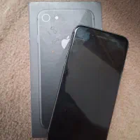 گوشی آیفون 8