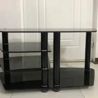 میز تلویزیون شیشه ای