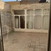 اجاره منزل دربست ویلایی|اجارهٔ خانه و ویلا|اصفهان, فروردین|دیوار