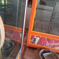 لوازم رستوران کامل  ۳عدد یخچال فریزر ۸۰۰عدد سیخ تا|کافی‌شاپ و رستوران|بنارویه, |دیوار