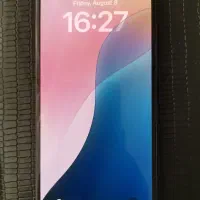 اپل iPhone 16 Pro با حافظهٔ ۱۲۸ گیگابایت
