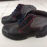 کفش ایمنی کار نیم بوت