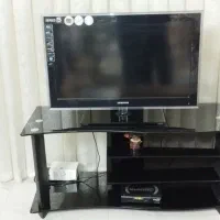 میز تلویزیون به فروش میرسد