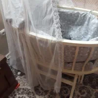 گهواره کودک|تخت و صندلی بچه|اصفهان, خواجو|دیوار
