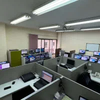 همکار خانم (کارآموزی و مشارکت) در صادرات