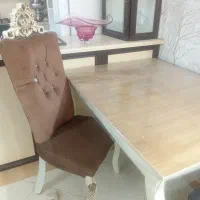میز ناهار خوری