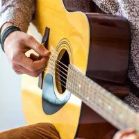 آموزش گیتار حرفه‌ای در ۱۱ جلسه