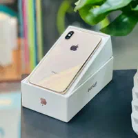 اپل iPhone XS با حافظهٔ ۲۵۶ گیگابایت