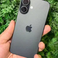در حدنوIphone16 /256gig/باطری۱۰۰