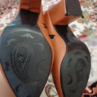 نیم بوت نو سایز ۳۸ رنگ عسلی