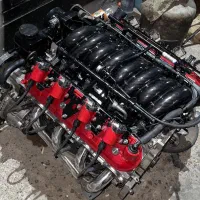 انجین 8سیلندر LS1. LS2