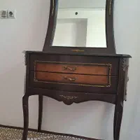 کنسول و اینه و کمدو پاتختی