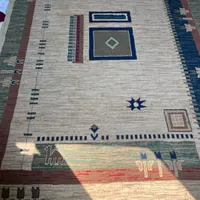 دوعدد فرش شش متری