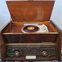 رادیو گرام لامپی ساخت بلژیک