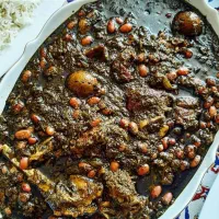 سبزی قرمه سرخ شده جنوبی و شمالی و تهرانی