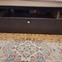 کشو چوبی برای زیر تخت (زیر کشو قرقره دارد)