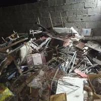 خریدار تمام ضایعات آهنی و پلاستیکی درب منزل شما