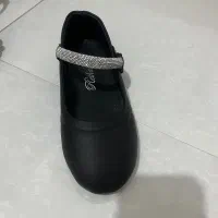 کفش بچگانه