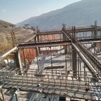 اجرای آرماتوربندی سقف تیرچه وفوماستخر ودیواربرشی