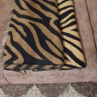 شال یکی از جنس موهر از نخ پنبه و دیگری نخی ضخیم|لباس|رشت, شهرک الغدیر|دیوار