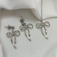 گوشواره پاپیونی