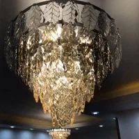 جفت لوستر مناسب پذیرایی با کریستالهای زیبا|لوستر و چراغ آویز|تهران, حسین‌آباد|دیوار