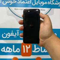 آیفون se فوق العاده با شرایط اقساطی قیمت مناسب