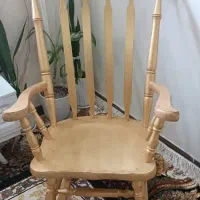 چند عدد وسایل دو عدد فرش صندلی راک