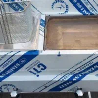 گرمکن فشرده فر همبر رونیل ایستاده ساندویچی poko|کافی‌شاپ و رستوران|رشت, سعدی (تختی)|دیوار